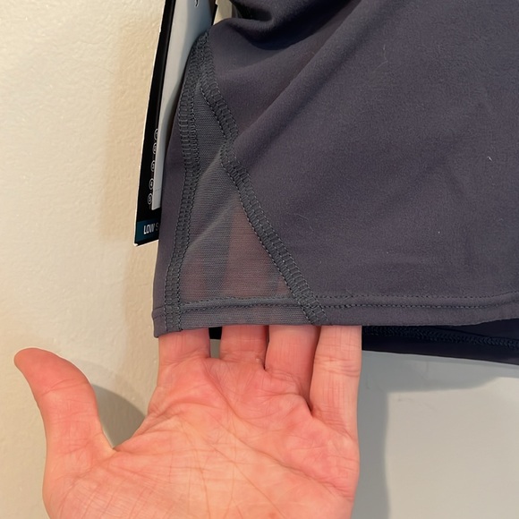 NWT Avita Sports Bra - Picture 5 of 8